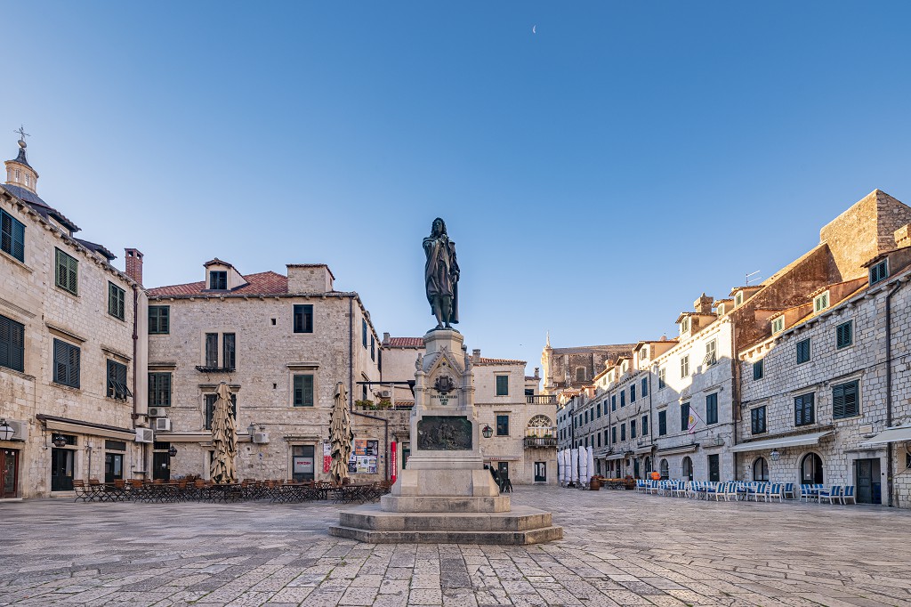 Gundulićeva poljana 